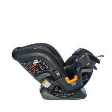 Cargar imagen en el visor de la galería, Car Seat Chicco OneFit ClearTex