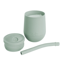 Cargar imagen en el visor de la galería, Vaso de entrenamiento ezpz Mini Cup + Straw